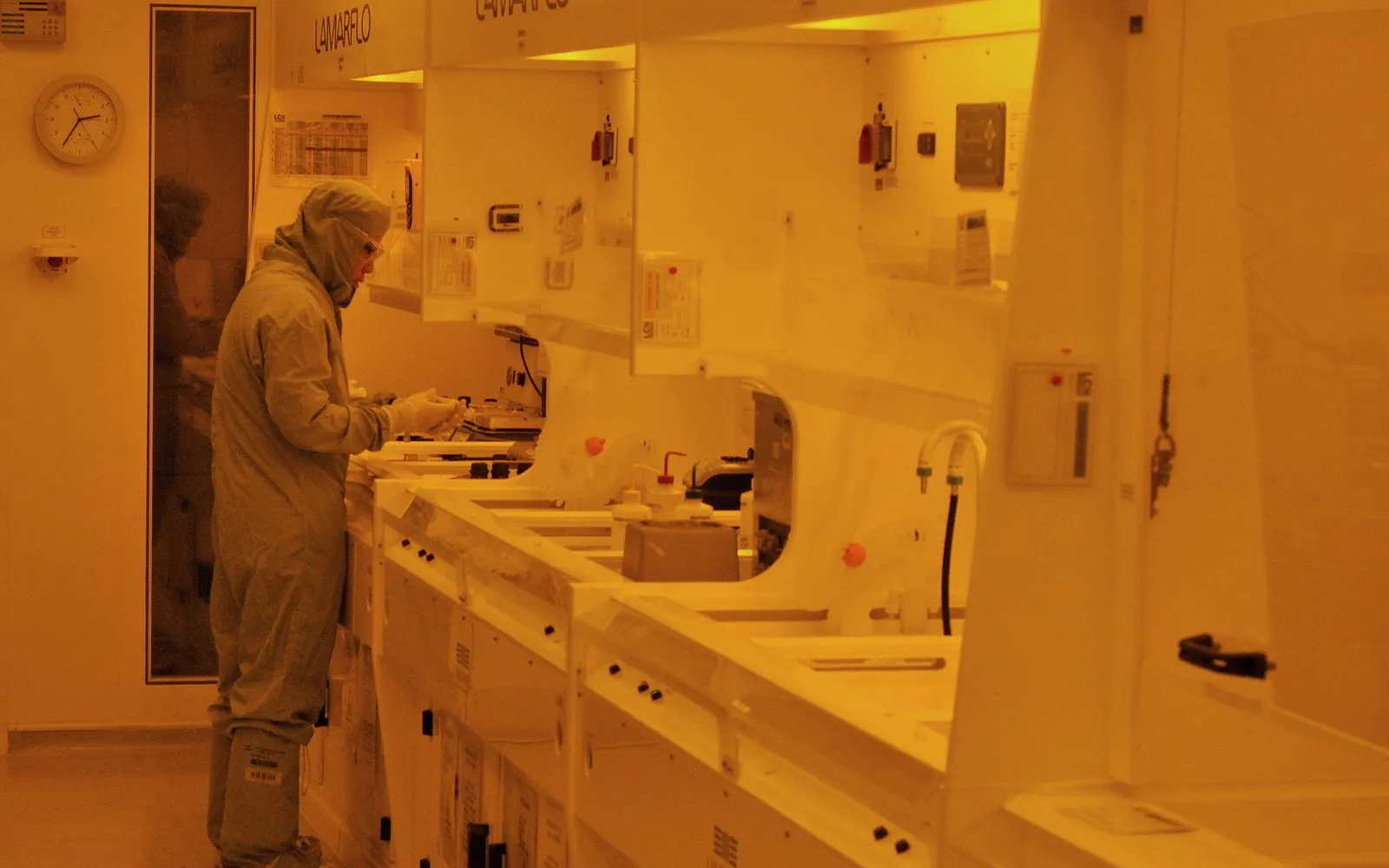 VR Cleanroom Training for Southeast Asia's Chip Talent Gap
